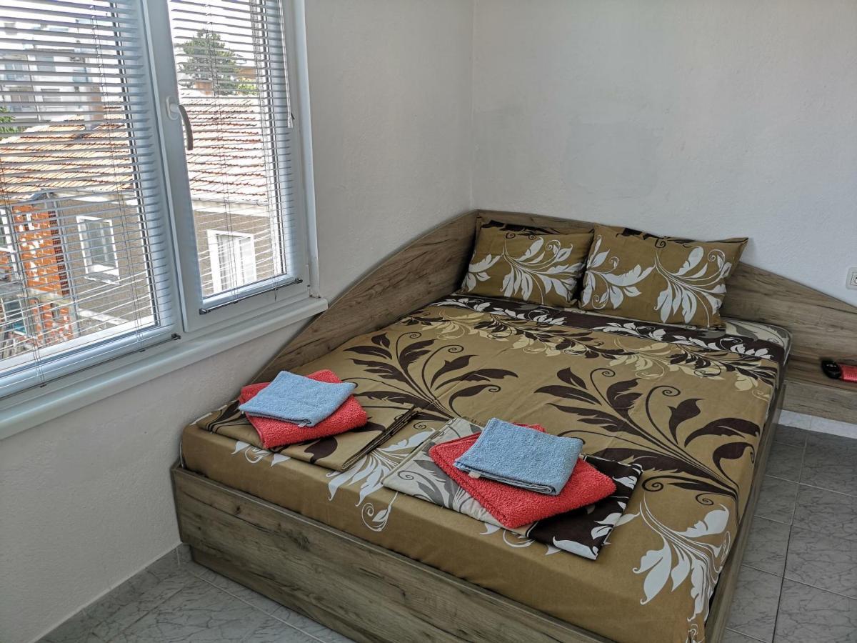 Guestrooms Stoyanovi Chernomorets Exterior foto